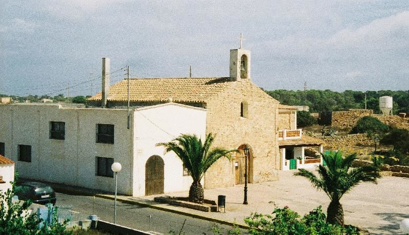 Iglesia de Sant Ferran de ses Roques